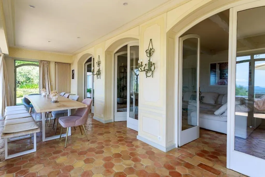 Villa With Separate Guesthouse With Panoramic View Montauroux