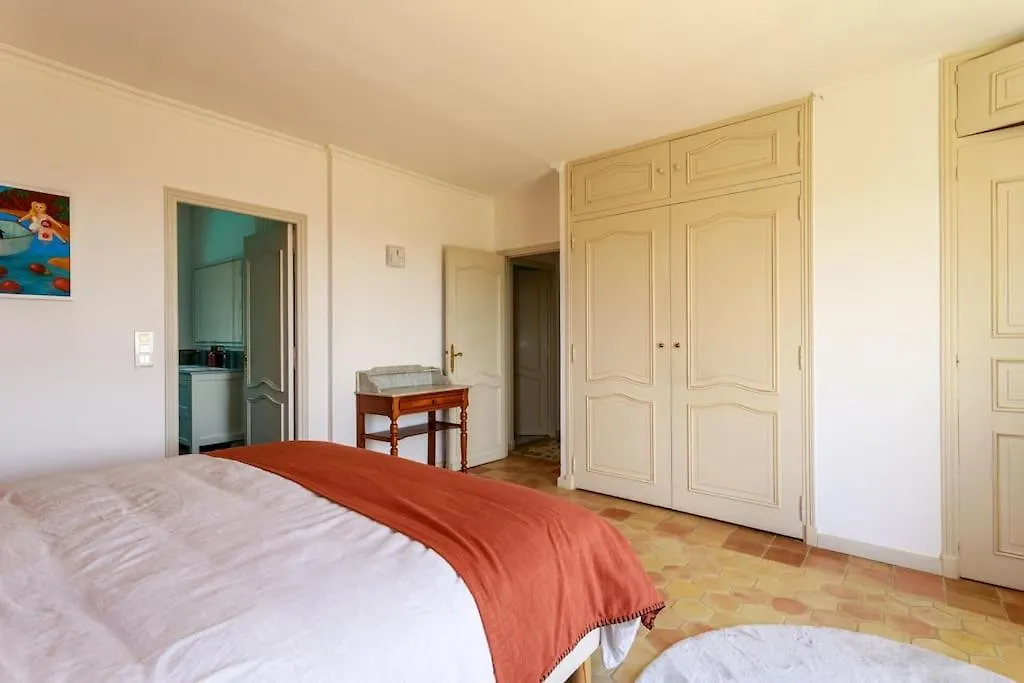 Villa With Separate Guesthouse With Panoramic View Montauroux