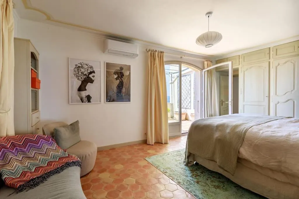Villa With Separate Guesthouse With Panoramic View Montauroux