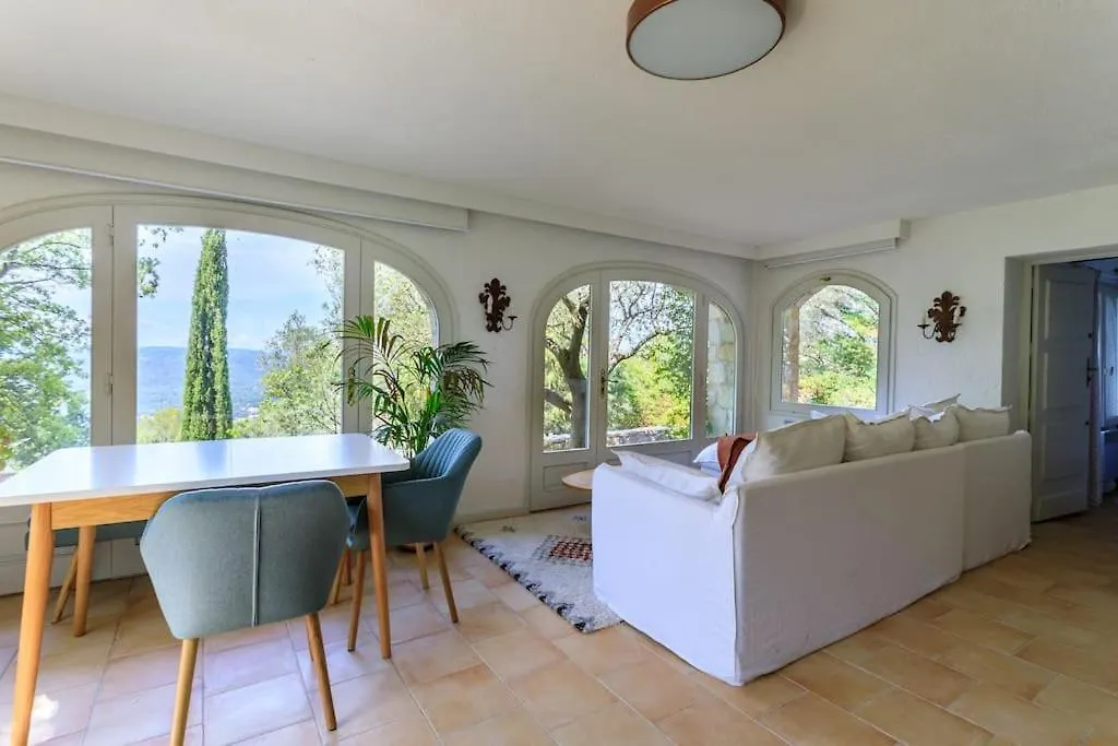 Villa With Separate Guesthouse With Panoramic View Montauroux France